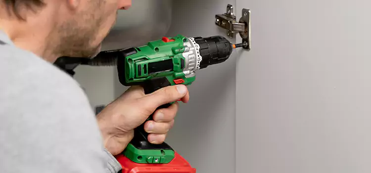 Commercial Door Hinge Repair El Cajon