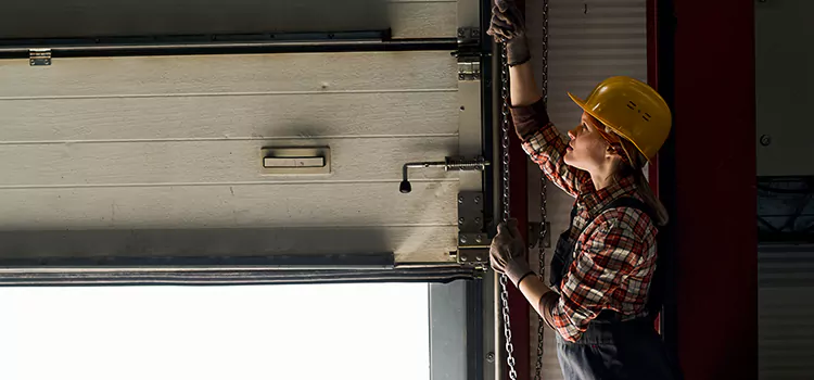 Addressing Common Garage Door Stoppage Issues in El Cajon, CA